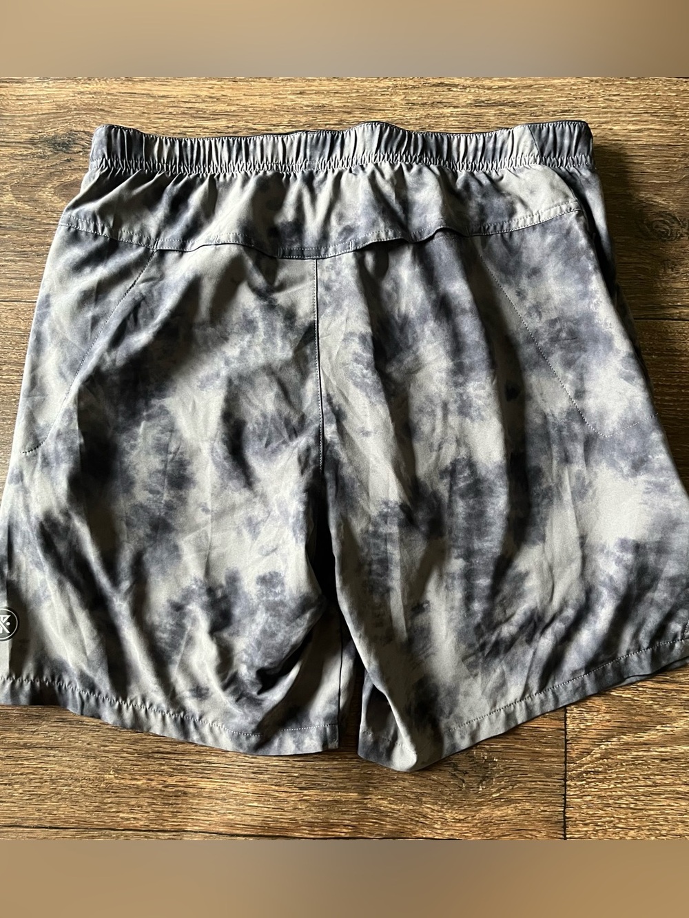 Roark run Amok grayish blue tie dye lined running athletic shorts 7” Medium read - Picture 6 of 11